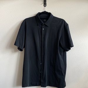 Men’s Medium Black Uniqlo short sleeve button up